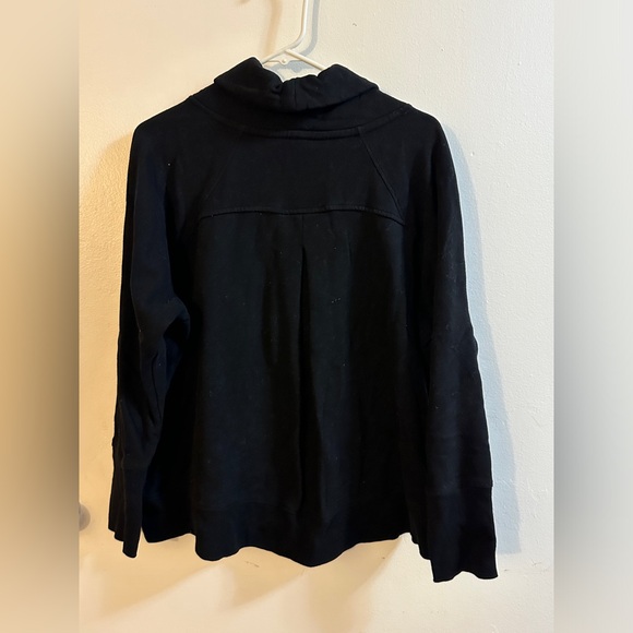 Calvin Klein performance sweatshirt L/XL - Picture 4 of 7